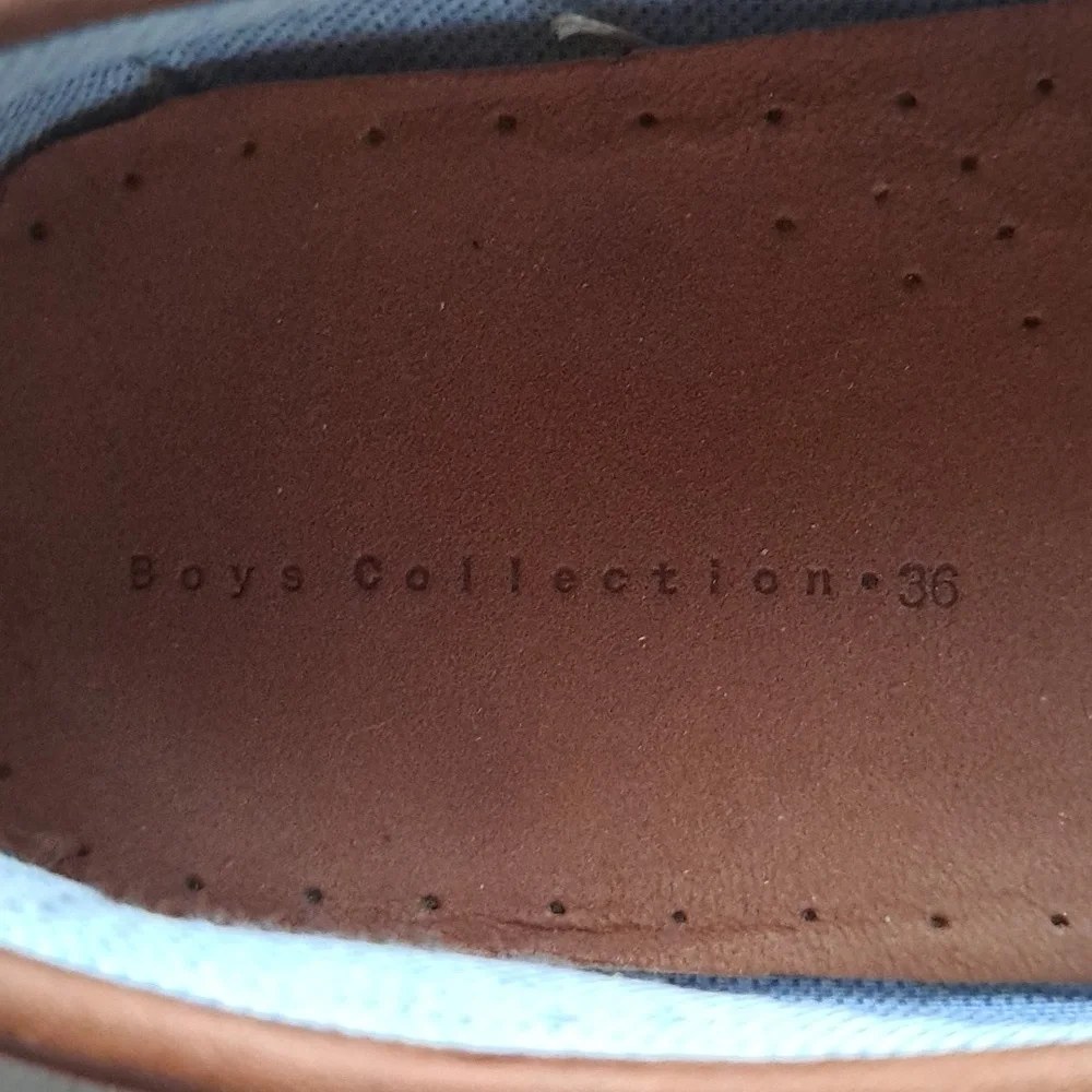 ZARA Boys Collection Lightweight Pebbled White Leather Slip-On Moccasin Loafers